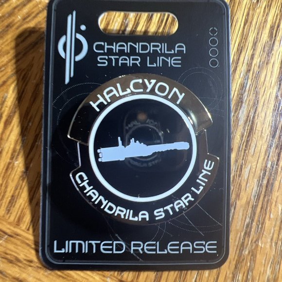 Disney Star Wars Halcyon Galactic Star Cruiser EXCLUSIVE Hidden Resistance Pin